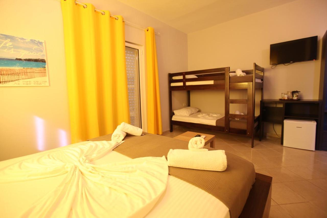 Hotel Prishtina Sarandë Exteriér fotografie